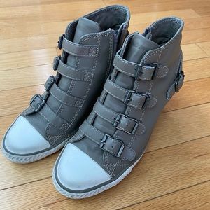 Ash grey leather wedge sneakers